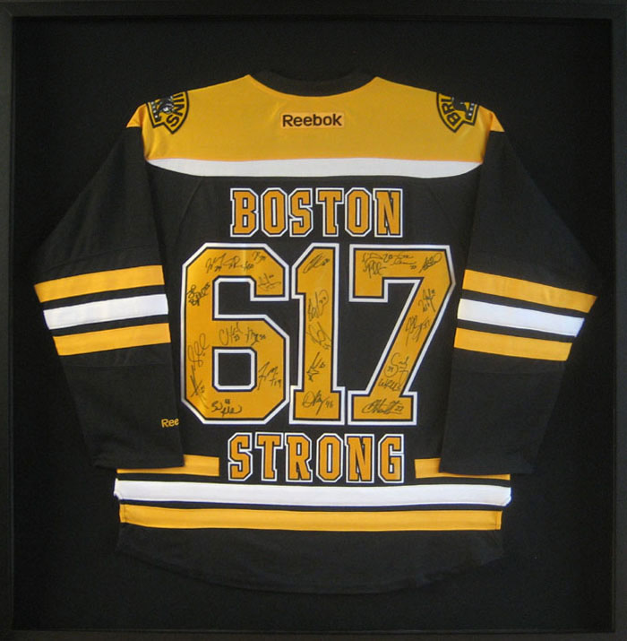 Boston strong sales bruins jersey